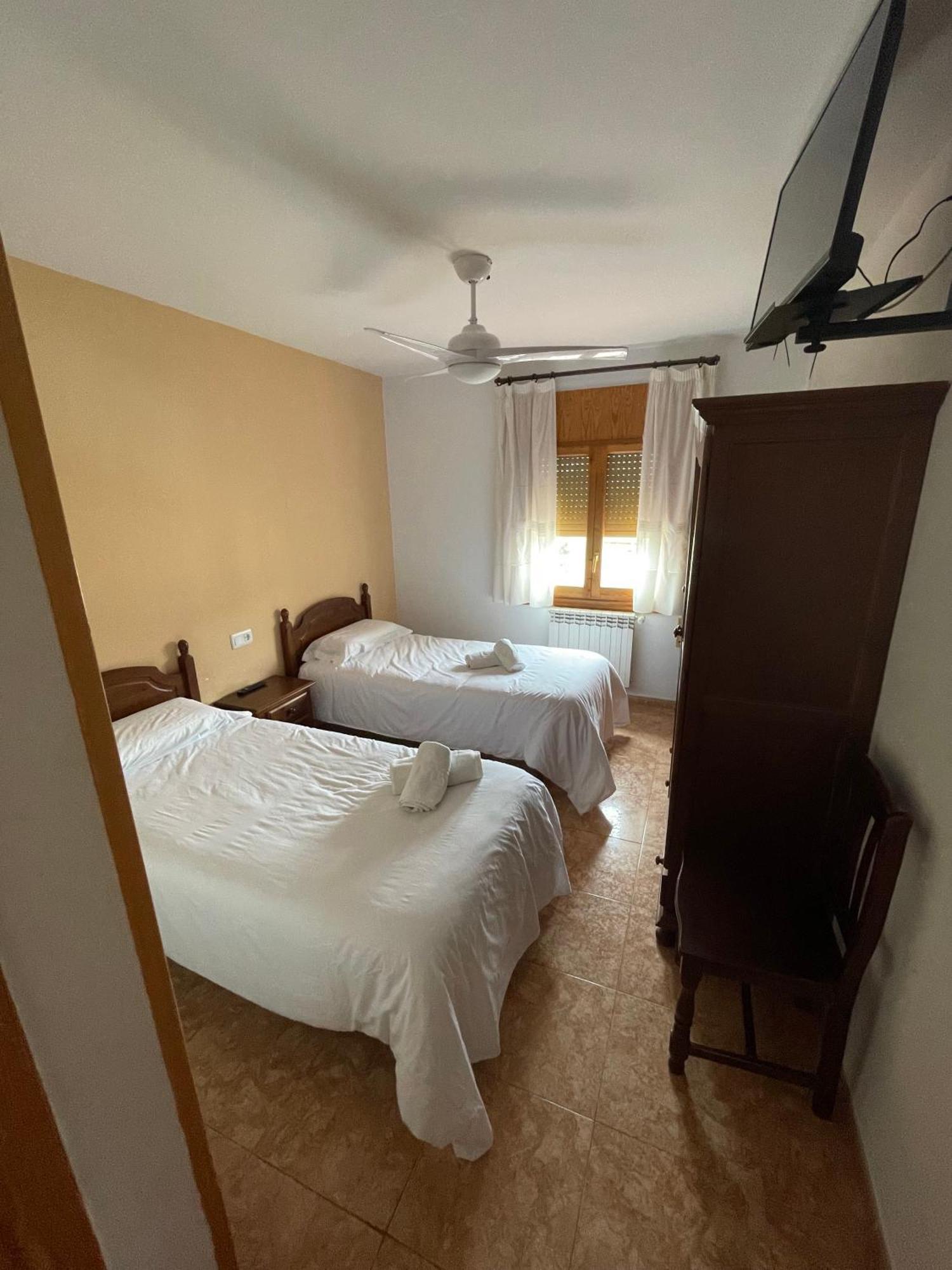 Hostal La Rurala Estopanya Estopinan del Castillo Exteriör bild